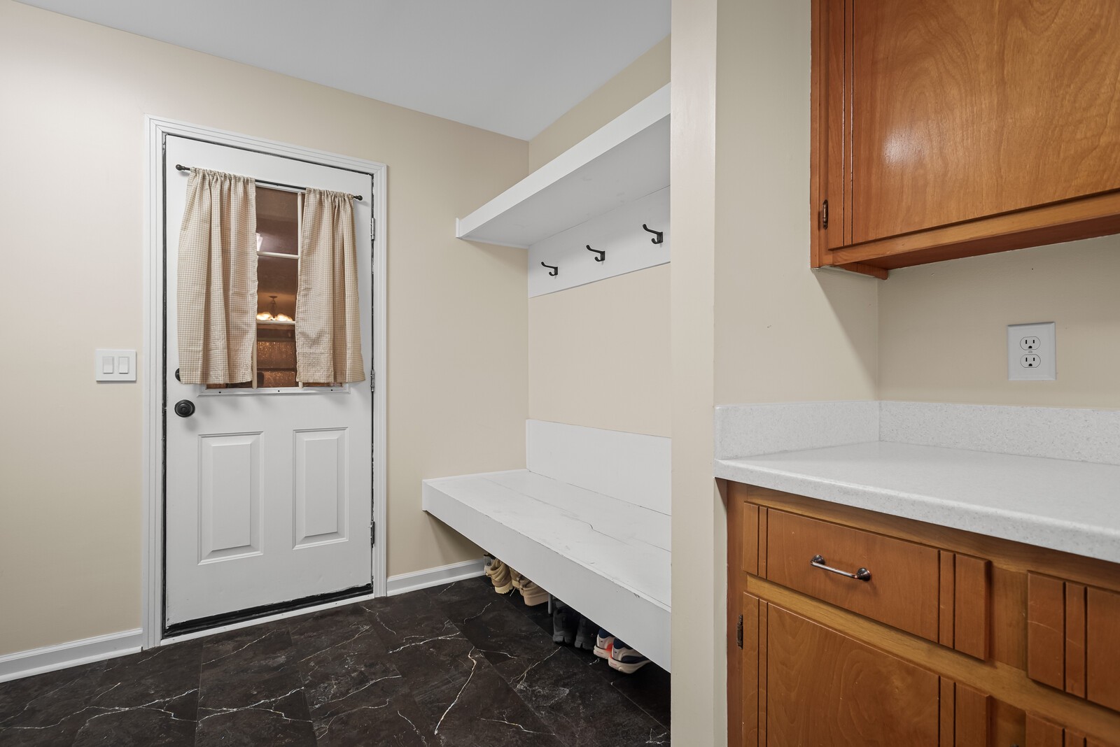 2427 Toler Road Woodlawn, TN 37191 - Photo 23 of 48 a view of an entryway with wooden floor