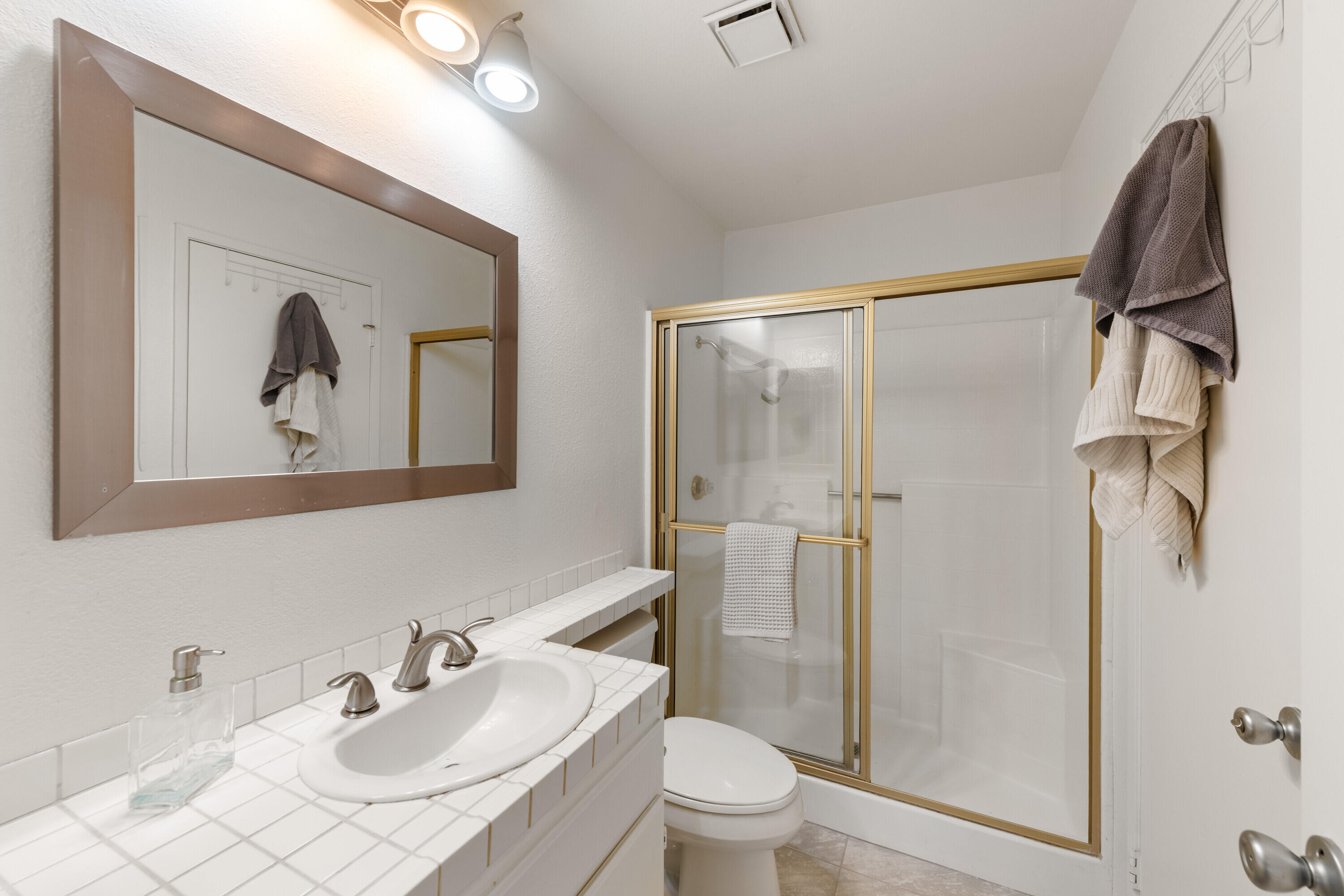 42885 Scirocco Road Palm Desert, CA 92211 - Photo 18 of 31 19_42885_Scirocco_Rd19_mls