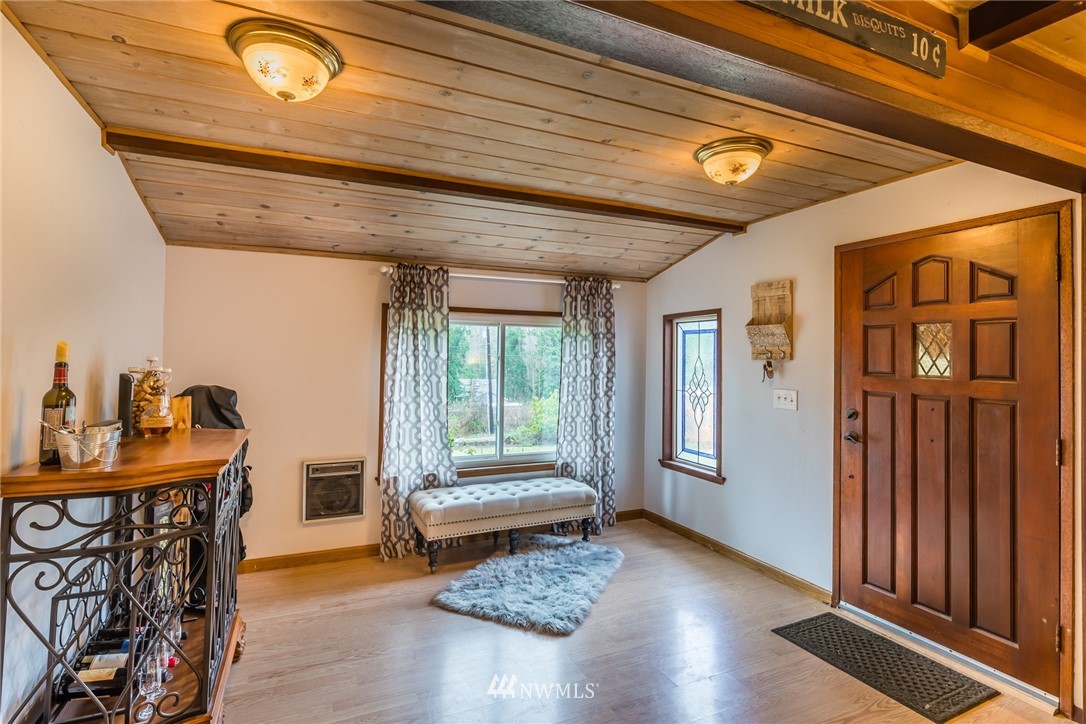 11729 Ingraham Road Snohomish, WA 98290 - Photo 5 of 15