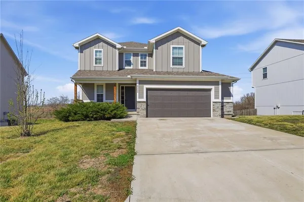 $329,900 | 9800 East 219th Circle, Peculiar, MO 64078