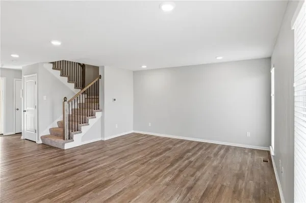 $329,900 | 9800 East 219th Circle, Peculiar, MO 64078