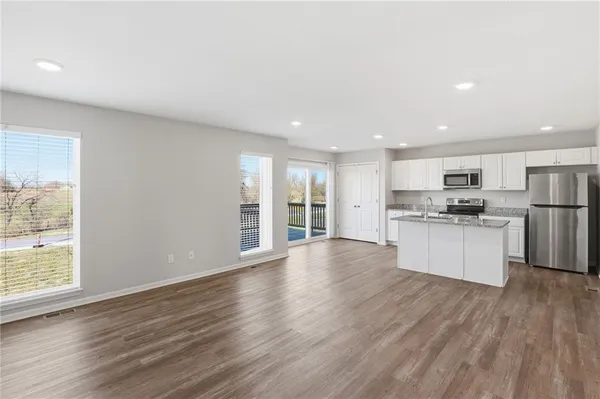 $329,900 | 9800 East 219th Circle, Peculiar, MO 64078