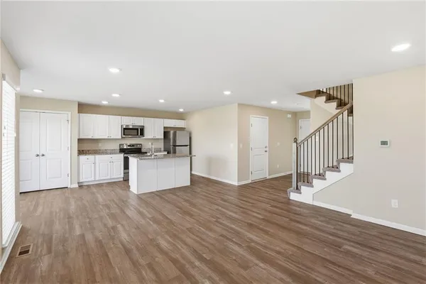 $329,900 | 9800 East 219th Circle, Peculiar, MO 64078