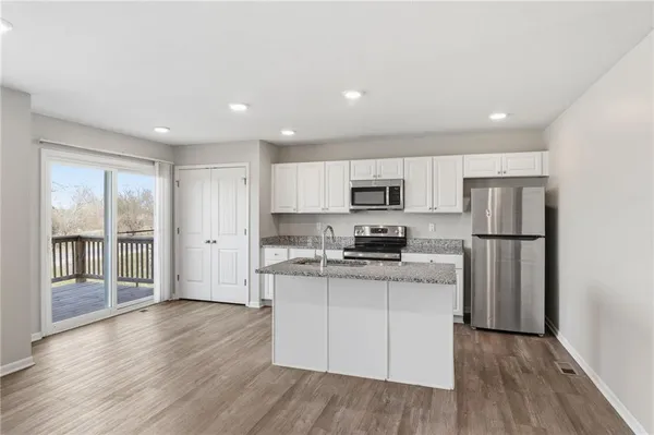 $329,900 | 9800 East 219th Circle, Peculiar, MO 64078