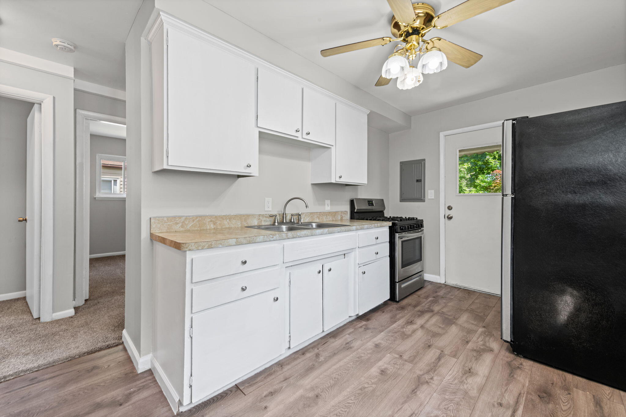 20436 Inkster Road Redford, MI 48240 - Photo 5 of 21 24-web-or-mls-20436-inkster-rd