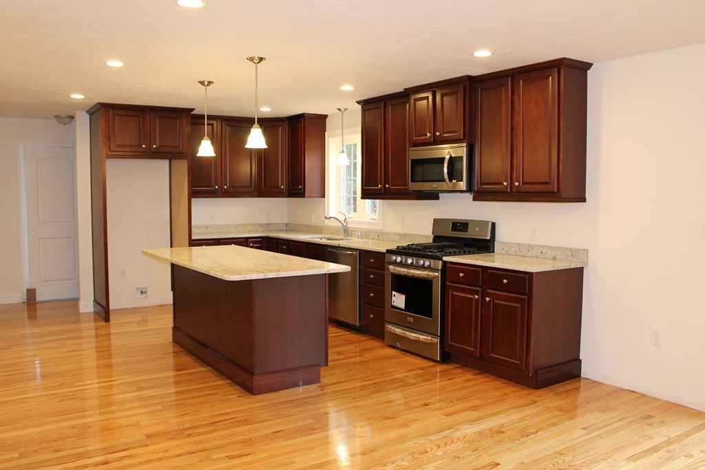 13 Nolte Road Billerica, MA 01821 - Photo 2 of 7 Gallery Image 2
