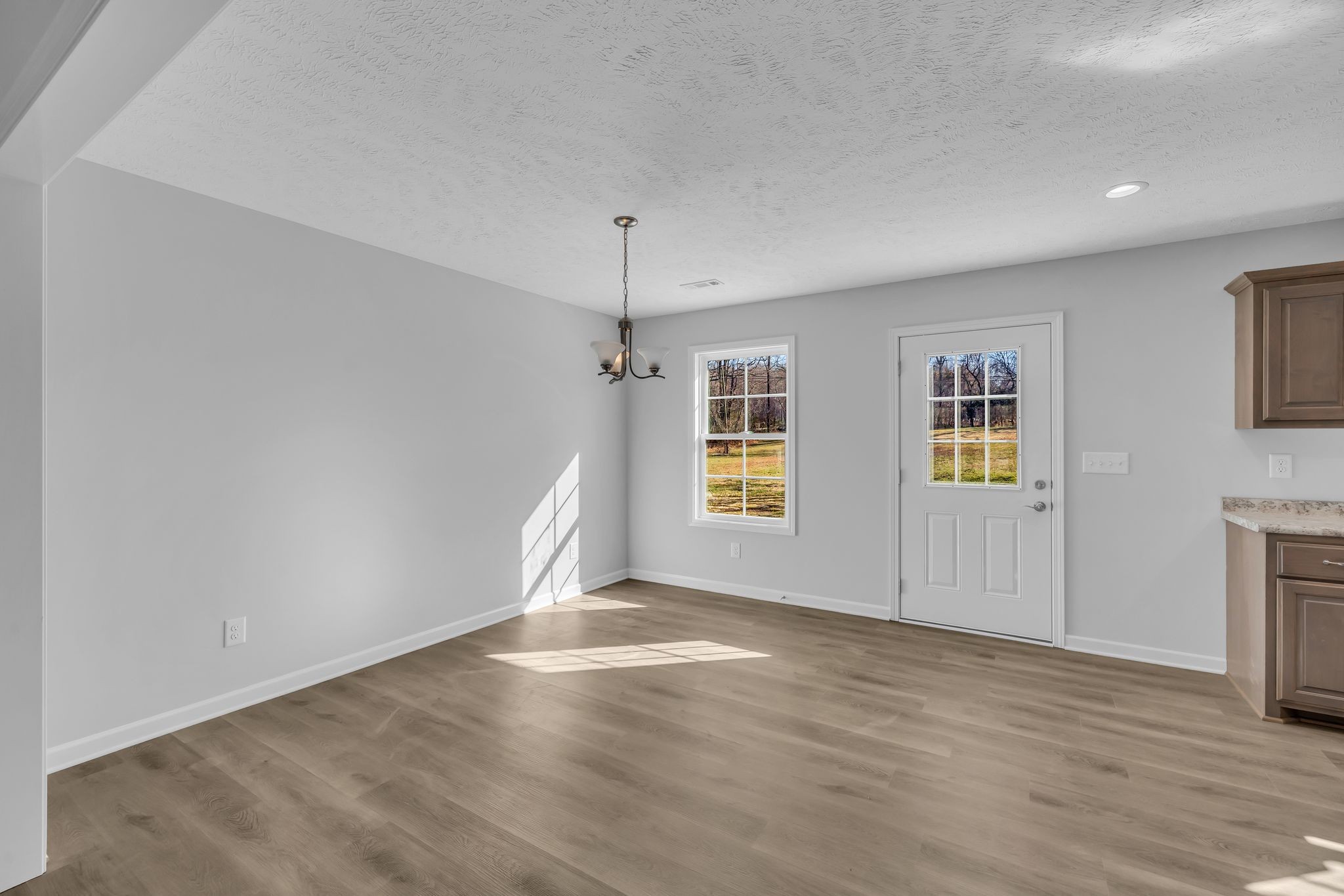 887 Old Bushy Branch Road Manchester, TN 37355 - Photo 6 of 25