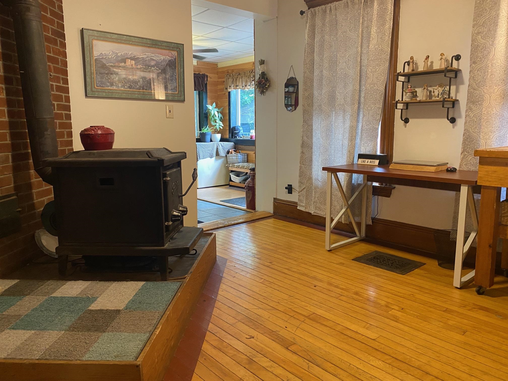 27 Franklin Street Barre, VT 05641 - Photo 6 of 18