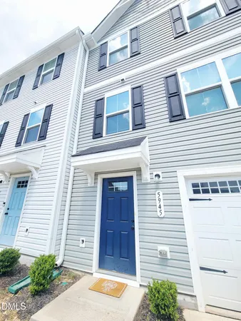 $1,950 | 5945 River Landings Drive, Raleigh, NC 27616
