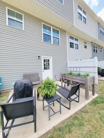 $1,950 | 5945 River Landings Drive, Raleigh, NC 27616