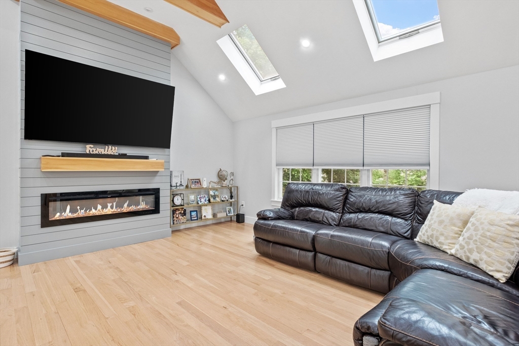 18 Rodman Road Ashland, MA 01721 - Photo 12 of 42