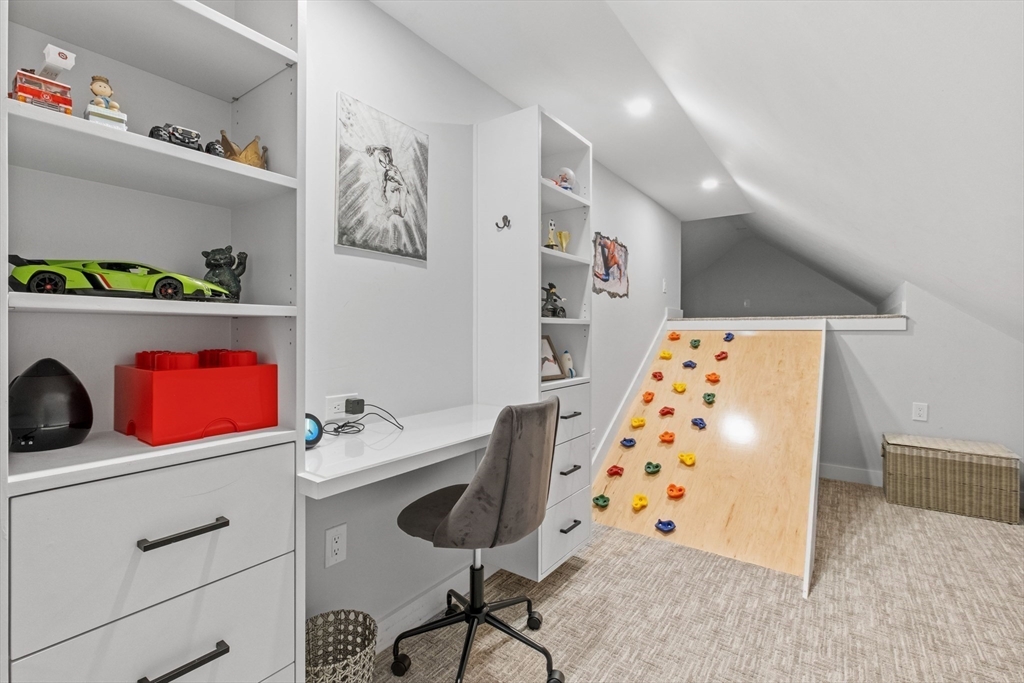 18 Rodman Road Ashland, MA 01721 - Photo 23 of 42