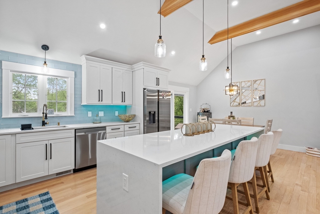 18 Rodman Road Ashland, MA 01721 - Photo 5 of 42