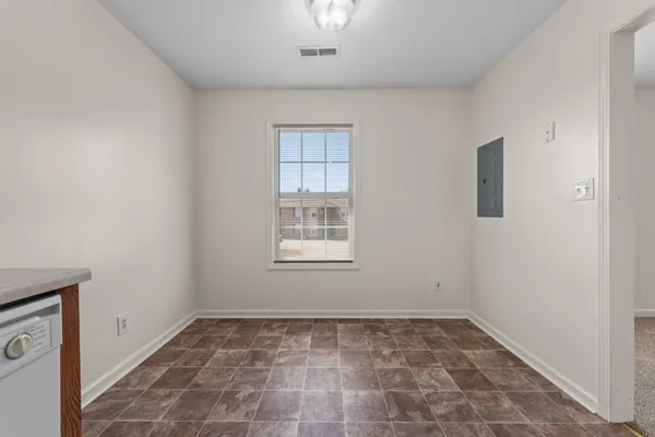 $990 | 1995 Calumet Drive, Unit D, Clarksville, TN 37042
