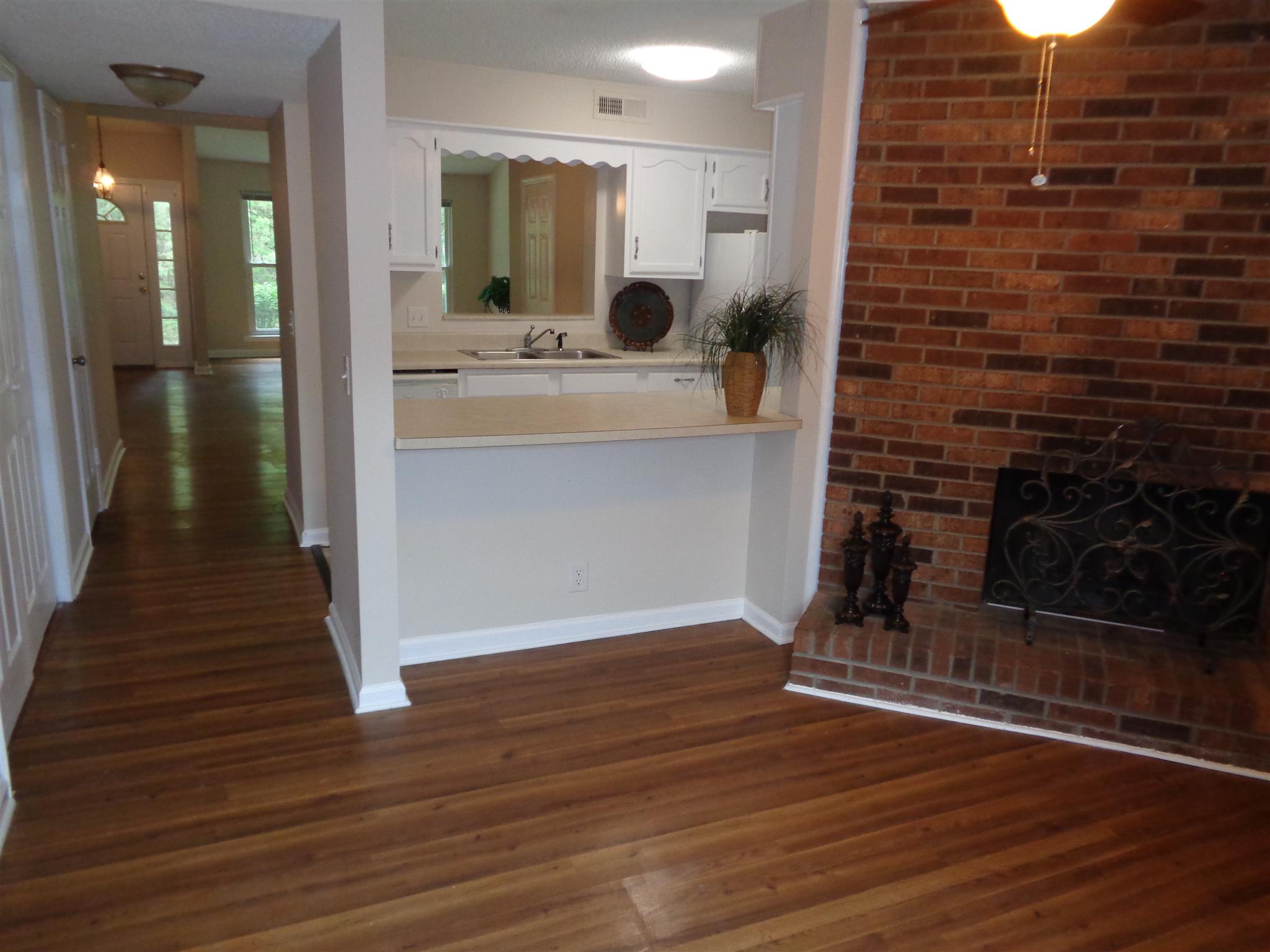 4001 Anderson Road, Unit I55 Nashville, TN 37217 - Photo 3 of 15 Gallery Image 3