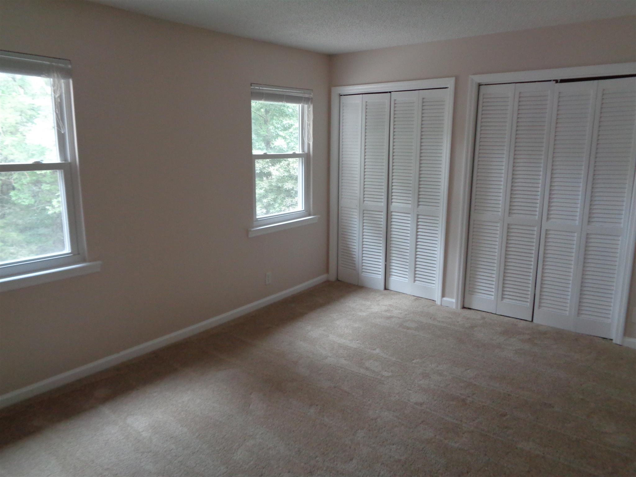 4001 Anderson Road, Unit I55 Nashville, TN 37217 - Photo 10 of 15 The master bedroom features double closets.