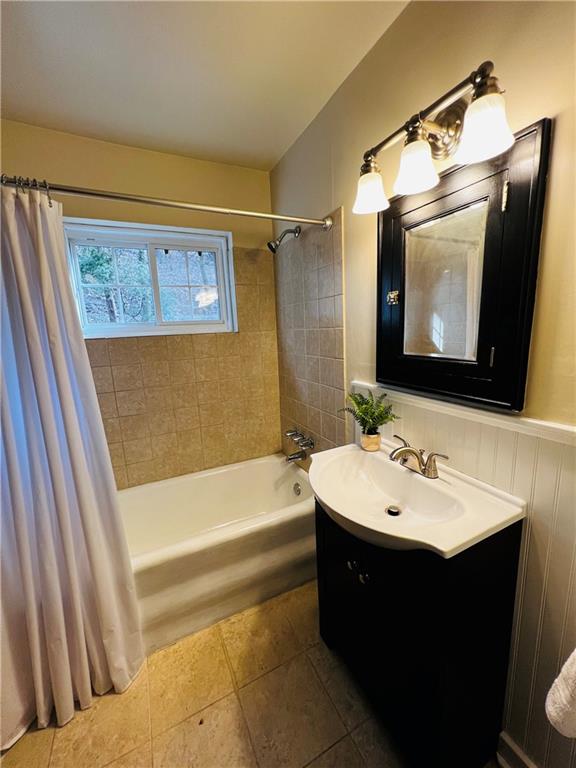 18 Wilkins Road Pittsburgh, PA 15221 - Photo 16 of 23 Gallery Image 16