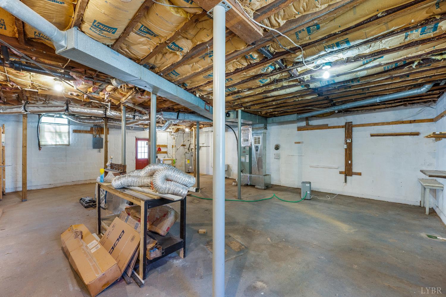 113 Garland Avenue Amherst, VA 24521 - Photo 22 of 37