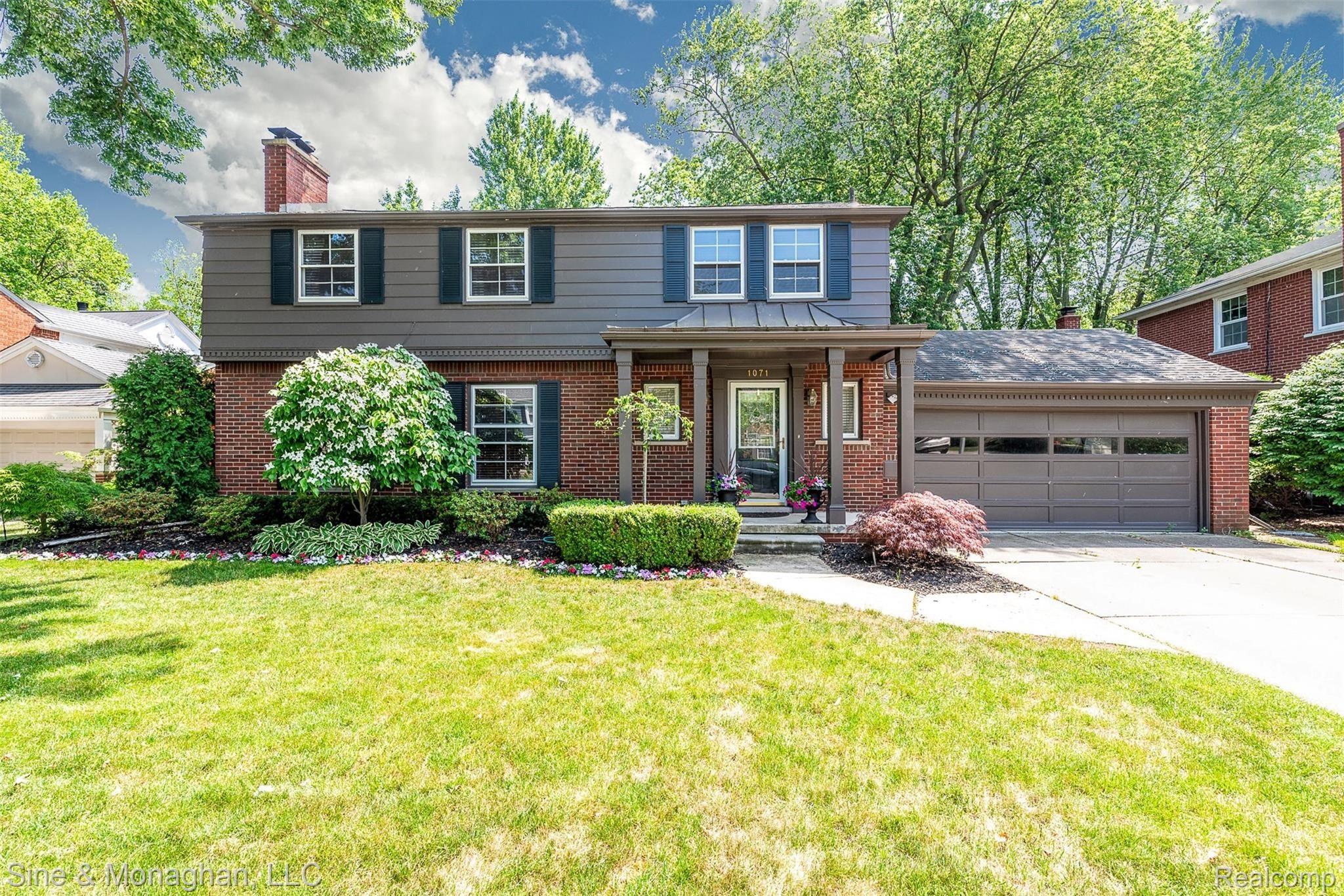 1071 North Oxford Road Grosse Pointe, MI 48236 - Photo 1 of 38 DSC_7826-Edit.jpg