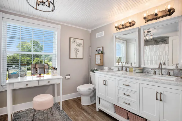 $359,000 | 56777 M-51 South, Dowagiac, MI 49047