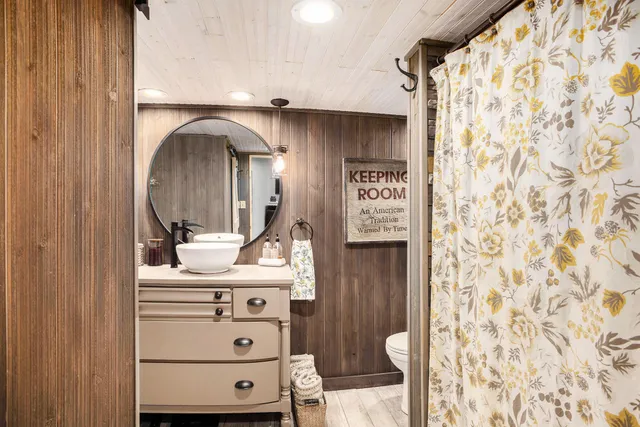 $359,000 | 56777 M-51 South, Dowagiac, MI 49047