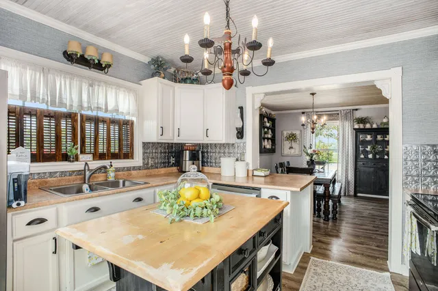 $359,000 | 56777 M-51 South, Dowagiac, MI 49047