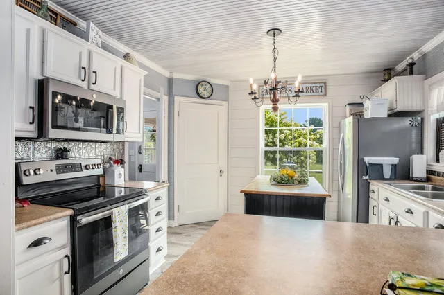 $359,000 | 56777 M-51 South, Dowagiac, MI 49047