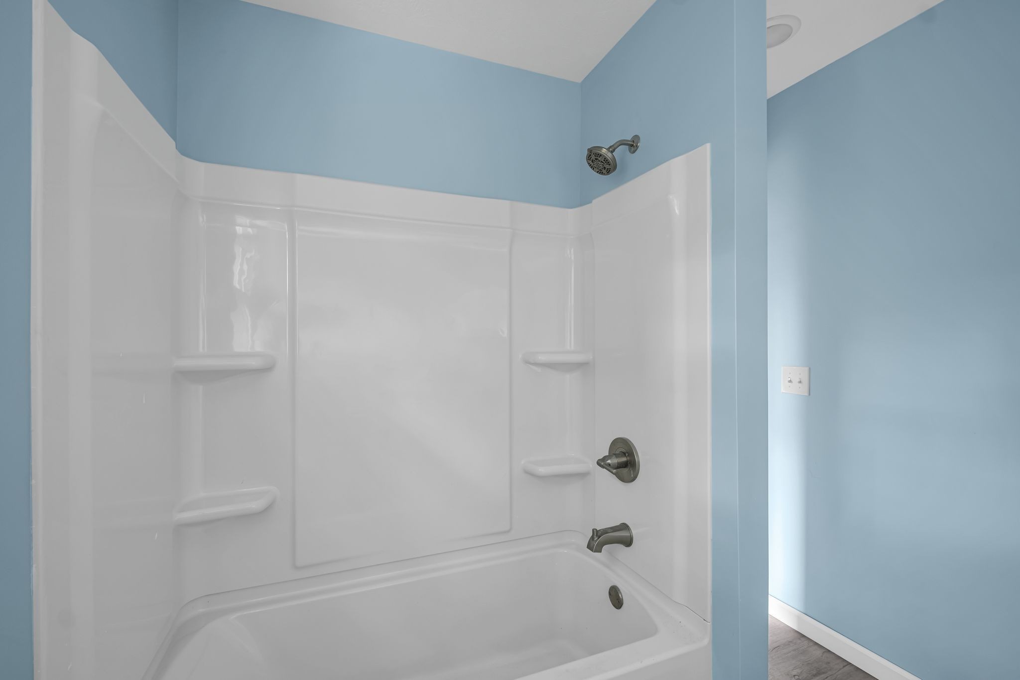 3289 Buffalo Road Ethridge, TN 38456 - Photo 28 of 45 a bathroom with a bathtub