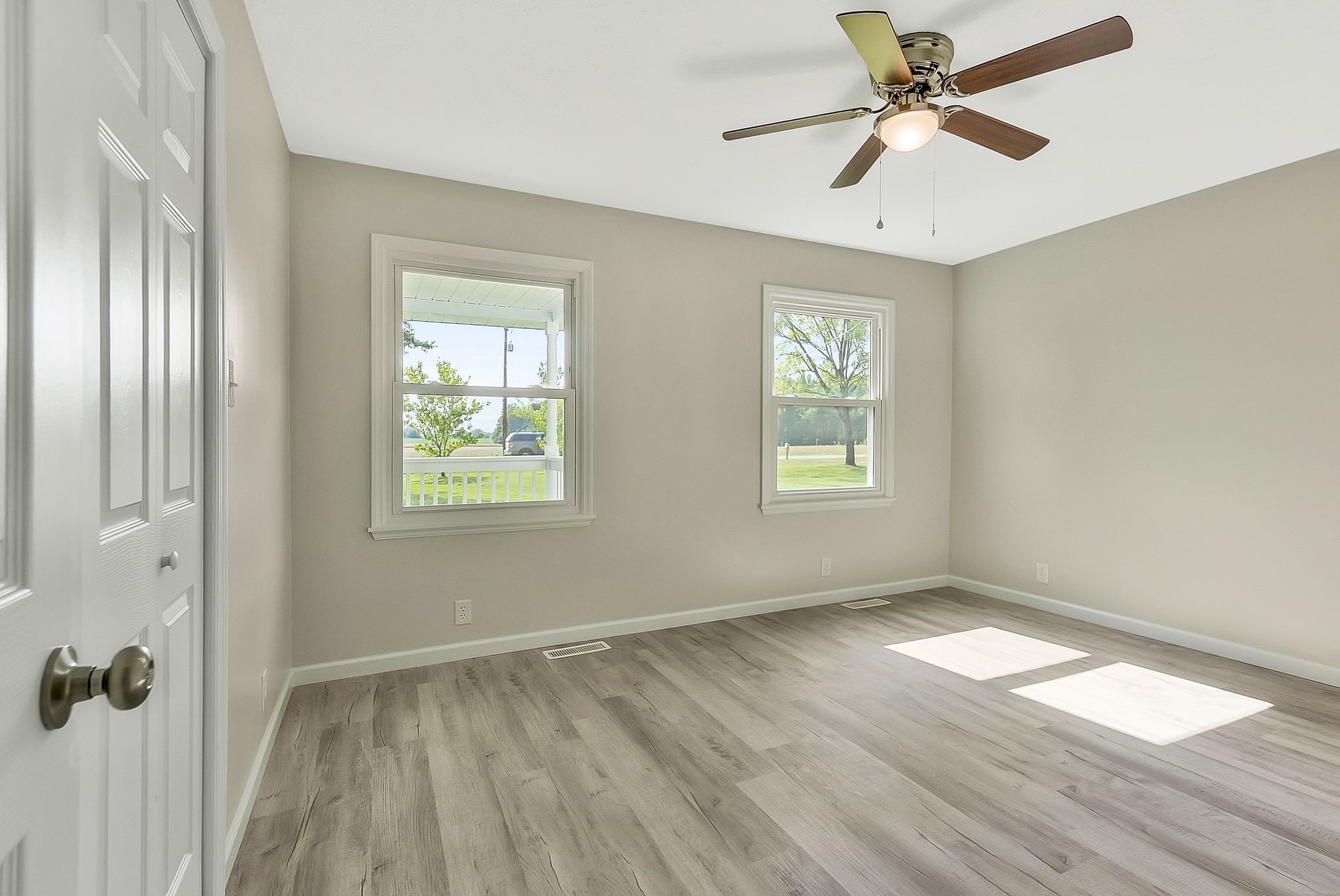3289 Buffalo Road Ethridge, TN 38456 - Photo 37 of 45 a view of empty room with wooden floor and fan