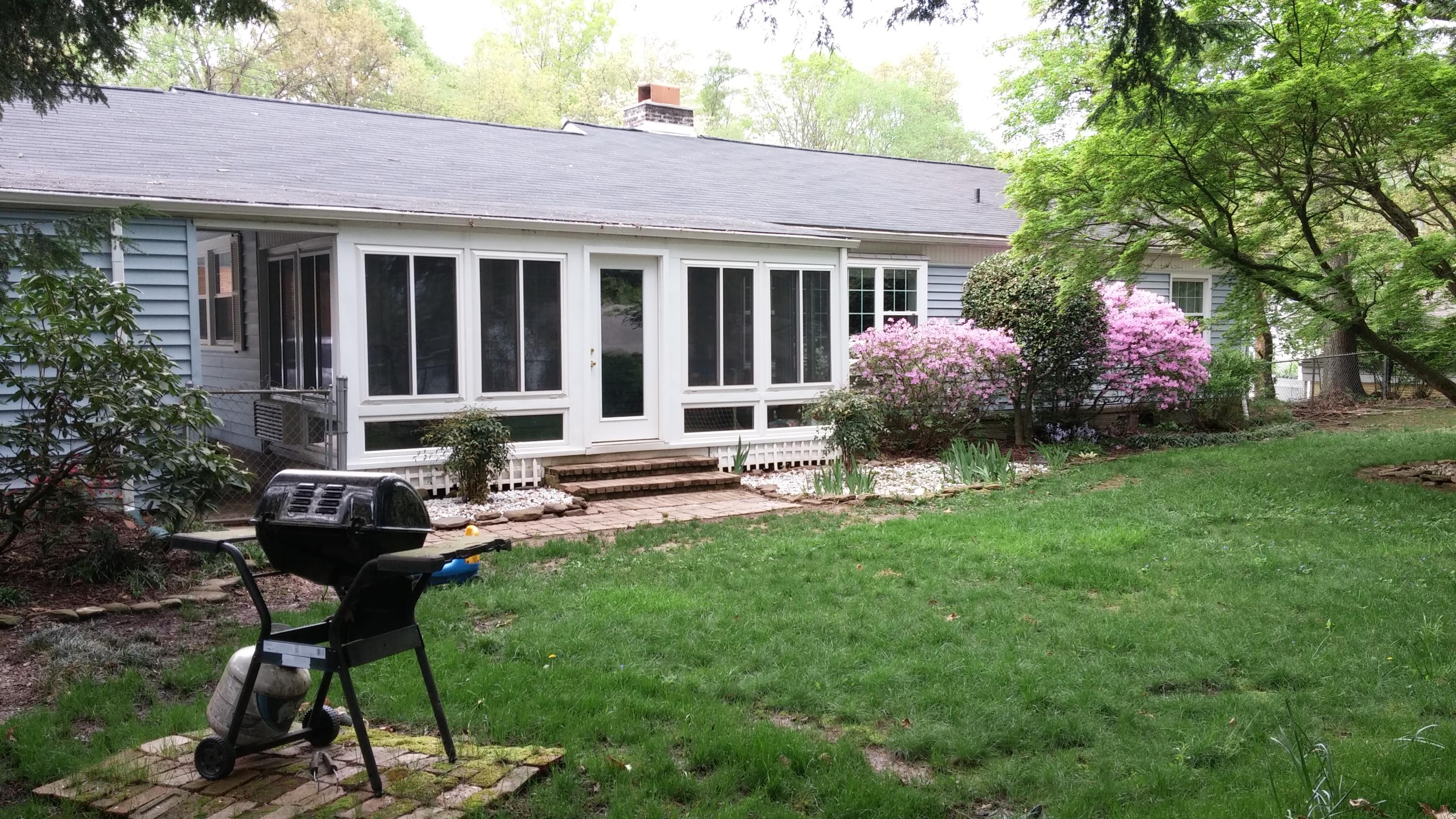 102 East Malta Road Oak Ridge, TN 37830 - Photo 2 of 21 back of house