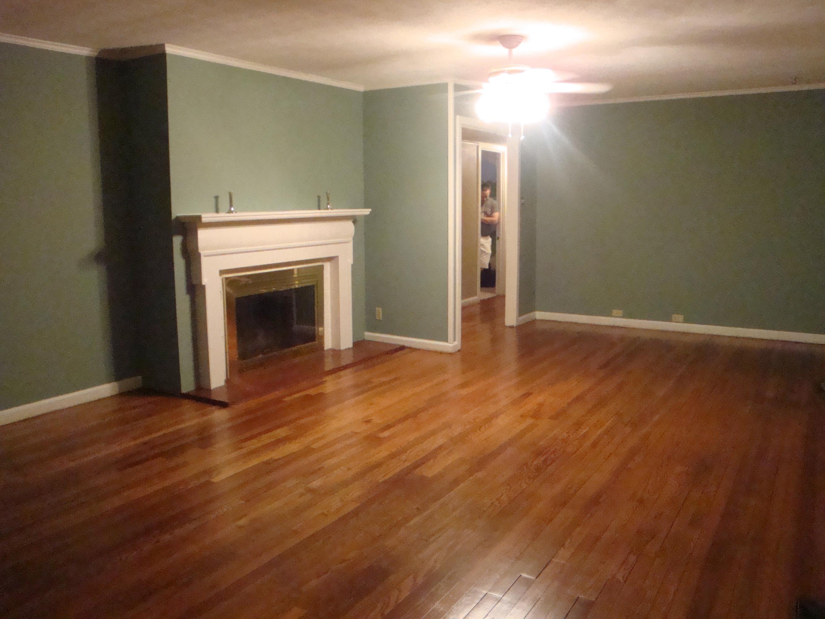 102 East Malta Road Oak Ridge, TN 37830 - Photo 7 of 21 living room