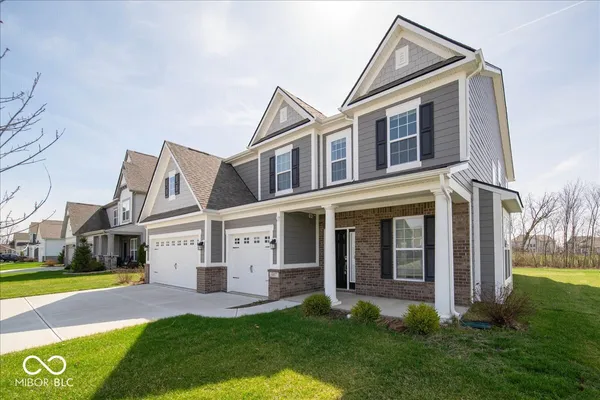 $505,000 | 6887 Pine Vail Boulevard, McCordsville, IN 46055