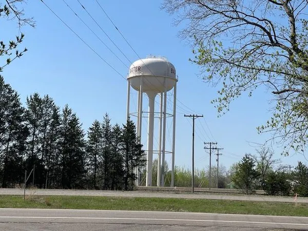$275,000 | 7096 Fairview Road North, Baxter, MN 56425
