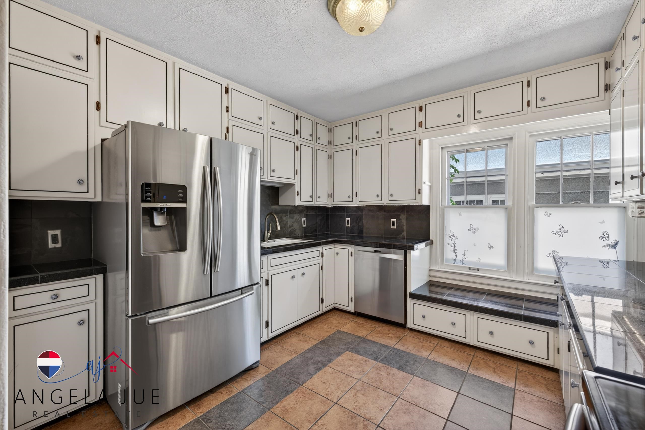 1042 South David Street Casper, WY 82601 - Photo 15 of 50