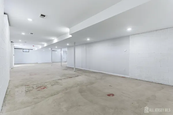 $2,050,000 | 4 Hemlock Drive, Edison, NJ 08820