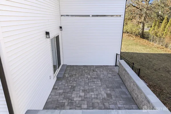 $2,050,000 | 4 Hemlock Drive, Edison, NJ 08820