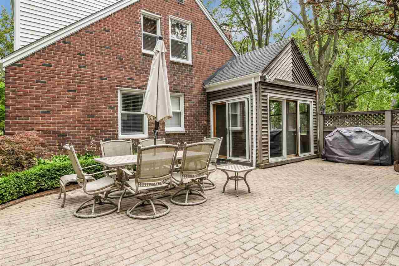 1684 Hawthorne Road Grosse Pointe Woods, MI 48236 - Photo 24 of 29
