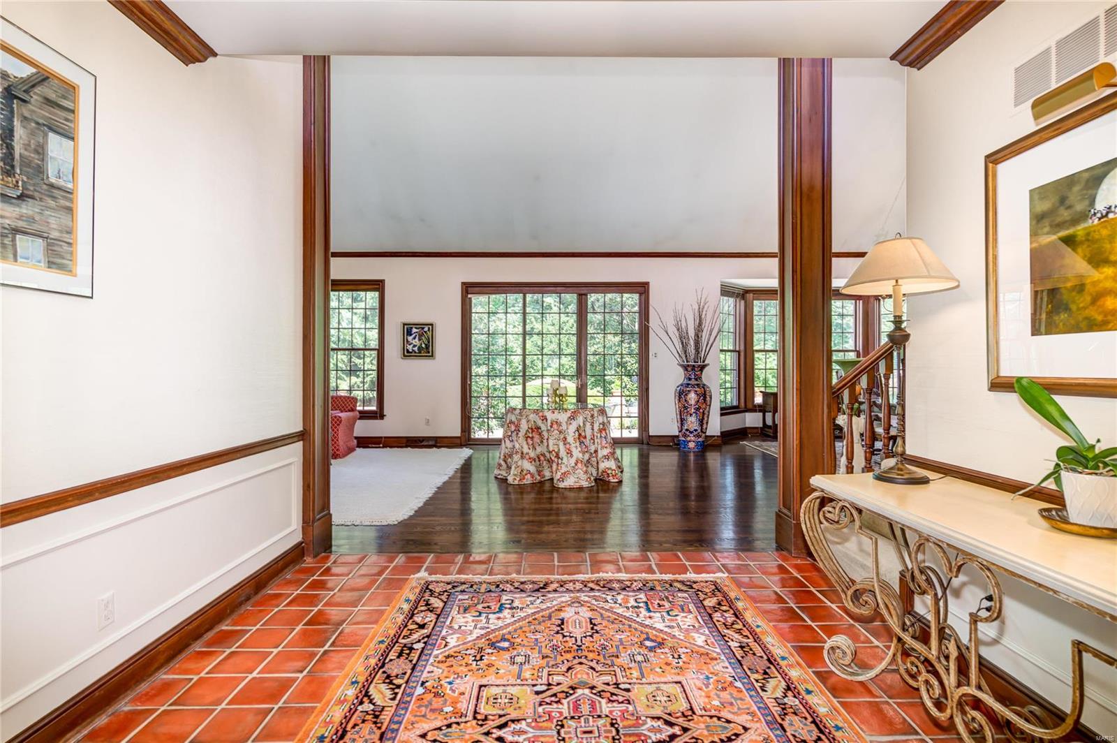 1240 Lay Road St. Louis, MO 63124 - Photo 4 of 55