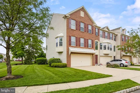 $419,000 | 129 Helen Drive, Cinnaminson, NJ 08077