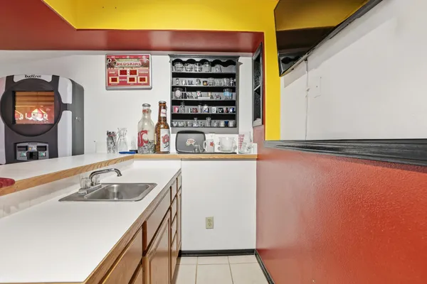 $725,000 | 25421 East Joseph Avenue, Newman Lake, WA 99025