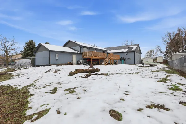 $725,000 | 25421 East Joseph Avenue, Newman Lake, WA 99025