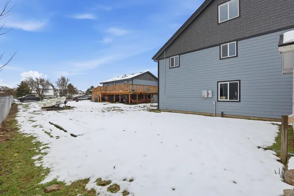 $725,000 | 25421 East Joseph Avenue, Newman Lake, WA 99025