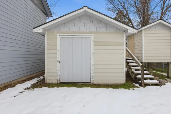 $725,000 | 25421 East Joseph Avenue, Newman Lake, WA 99025