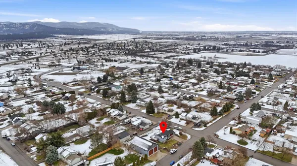 $725,000 | 25421 East Joseph Avenue, Newman Lake, WA 99025