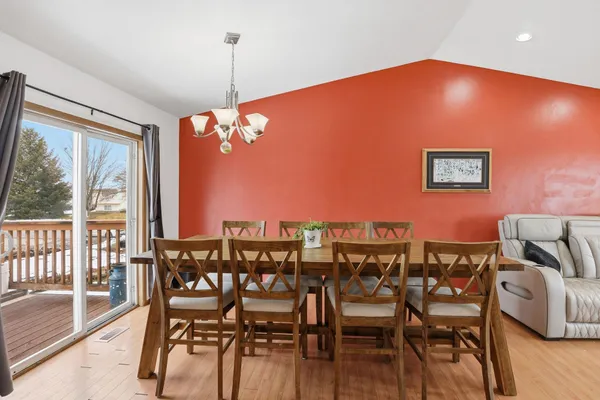 $725,000 | 25421 East Joseph Avenue, Newman Lake, WA 99025