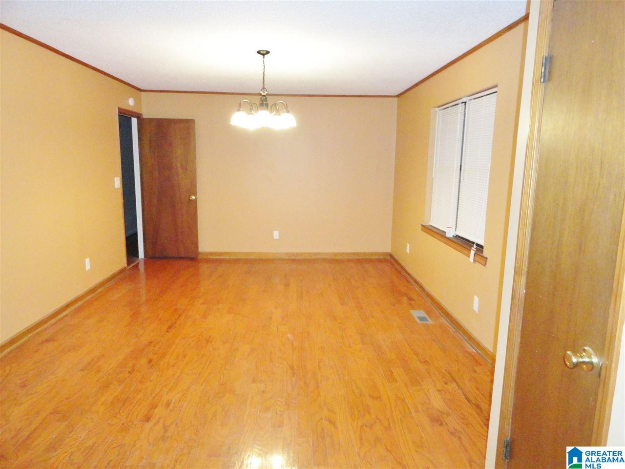 3102 Scaleybark Drive Adamsville, AL 35005 - Photo 6 of 18