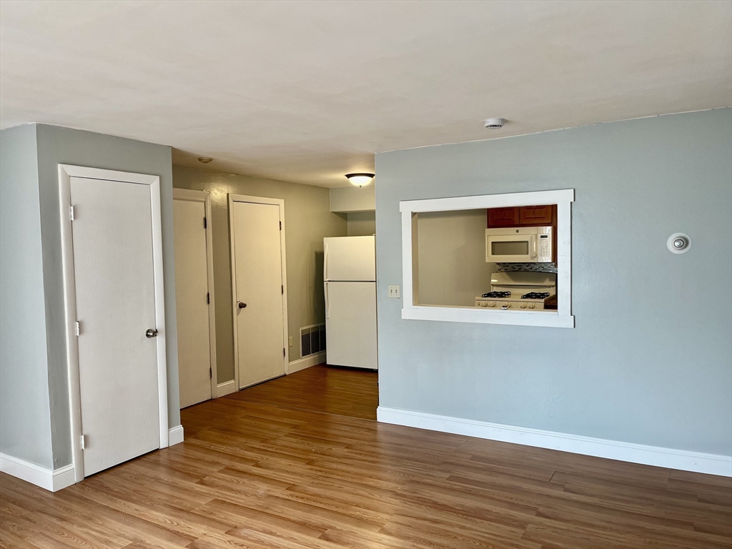 225 Danforth Street, Unit 3L Fall River, MA 02720 - Photo 4 of 13