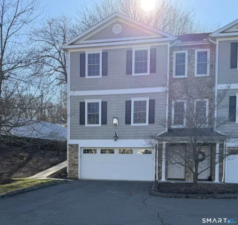 $579,000 | 53 Grassy Plain Street, Unit B5, Bethel, CT 06801
