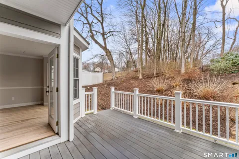 $579,000 | 53 Grassy Plain Street, Unit B5, Bethel, CT 06801