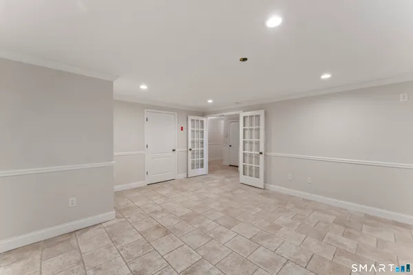 $579,000 | 53 Grassy Plain Street, Unit B5, Bethel, CT 06801